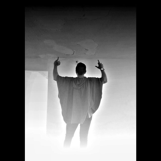 MartinD49236199's tweet photo. #NuevaFotoDePerfil https://t.co/8P3EMicUAe