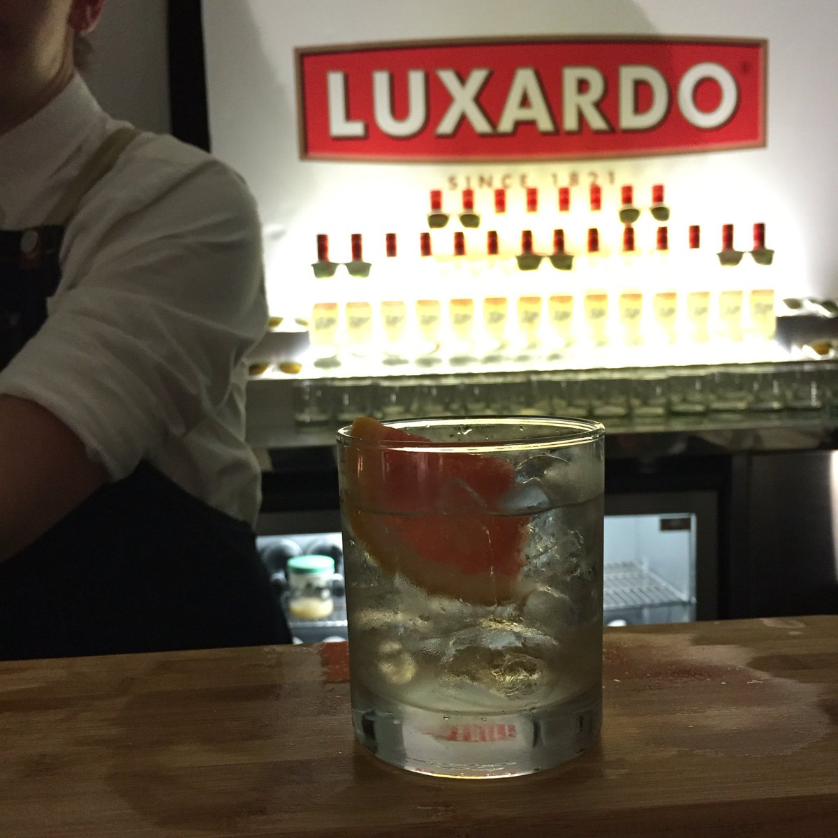 Luxardo Negroni Bianco: Luxardo Bitter Bianco, gin and Cocchi Americano #tasteluxardo #loveluxardo #CLASSbarawards