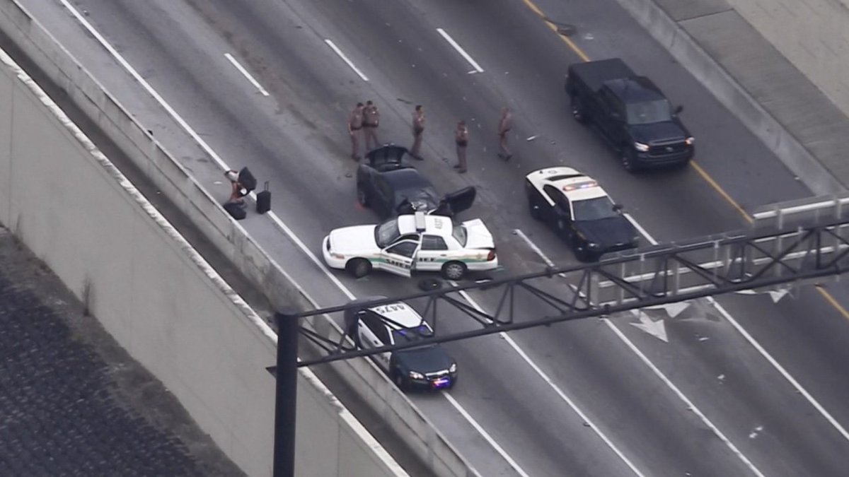 #BREAKING #BSO deputy involved in accident on I-595 ramp, expect traffic delays bit.ly/2m9wKHs https://t.co/hJWzLVinWC