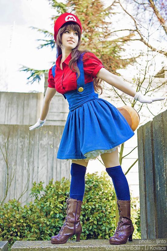 Age of Cosplay tweet media