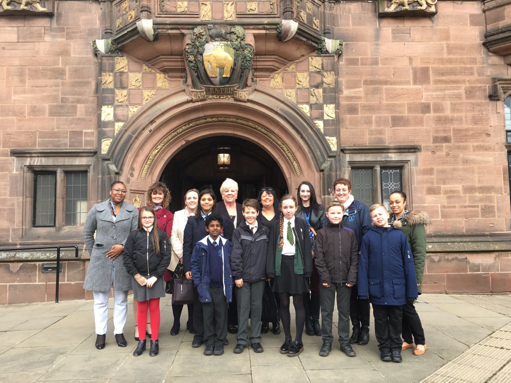 CaroleKF's tweet image. @Romero_MAC_ #learningmentors #schoolcouncil #afternoontea