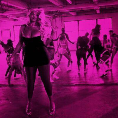 Amazon Ashley (@AmazonAshley) | Twitter