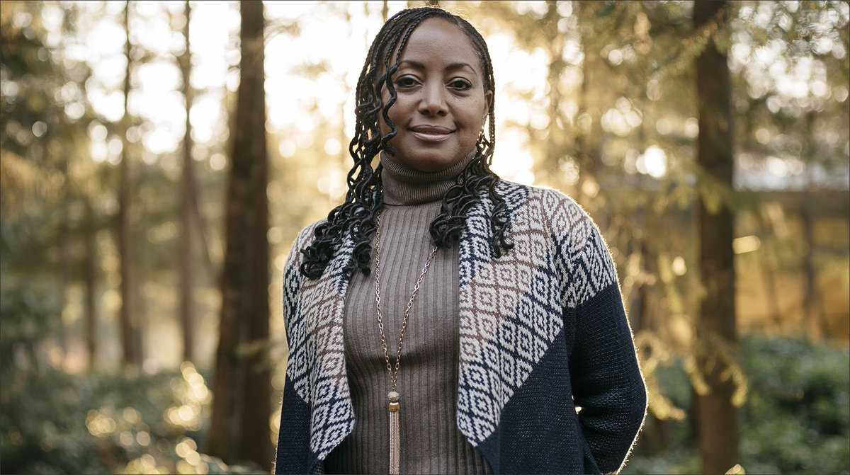 educationweek's tweet photo. For giving "hard to reach" parents a voice, Trise Moore of Federal Way, Wash., is one of our #LeadersToLearnFrom. https://t.co/q0UqhAZvXt https://t.co/4uzRJOnSjJ