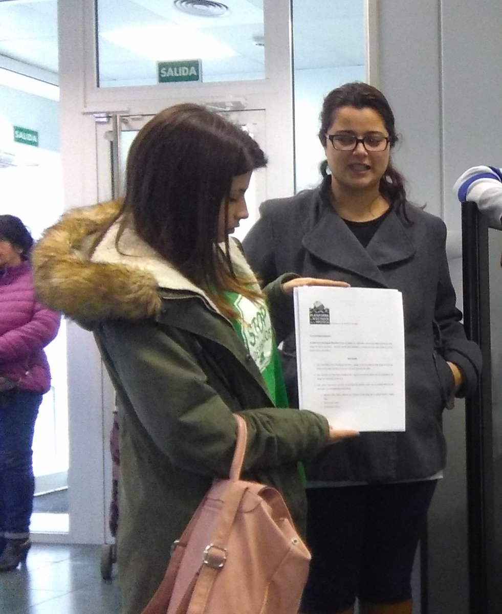 Los responsables de que Sonia y sus 6 hijos puedan quedar en la calle duermen tranquilos  @AyuntamientMula <a href="/PopularesMurcia/">Partido Popular de Murcia</a> #TodosSomosSonia