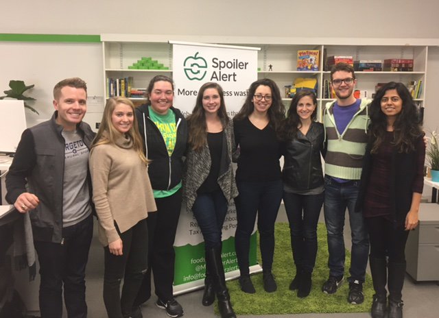 Lucky to have 4 <a href="/MITSloan/">MIT Sloan School of Management</a> MBAs work with us <a href="/SpoilerAlert/">Spoiler Alert</a> this winter. Great write-up by <a href="/mmgeeee/">Mallimalika Gupta</a> on her experience: bit.ly/2m5D5XC