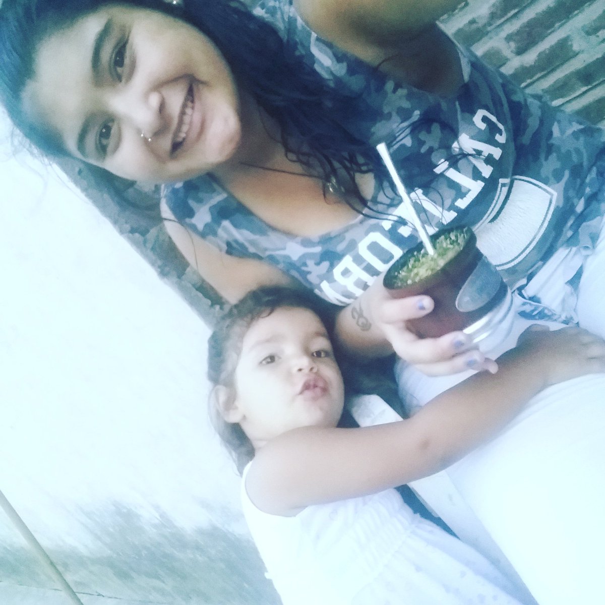 cheechiis29's tweet photo. Hija te am00!!! ×) https://t.co/6sjVxKB9IL