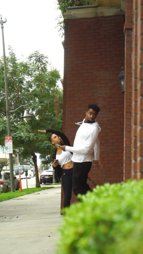 BeverlyHillsCEO's tweet photo. "you like 5ft tall you won't do shit" https://t.co/JGlcDhx09Z