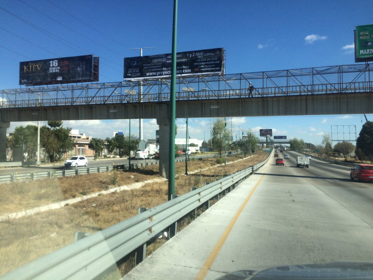 Wpublicidad1's tweet photo. #ProyectoAlien #Puebla https://t.co/B01nbqATLe