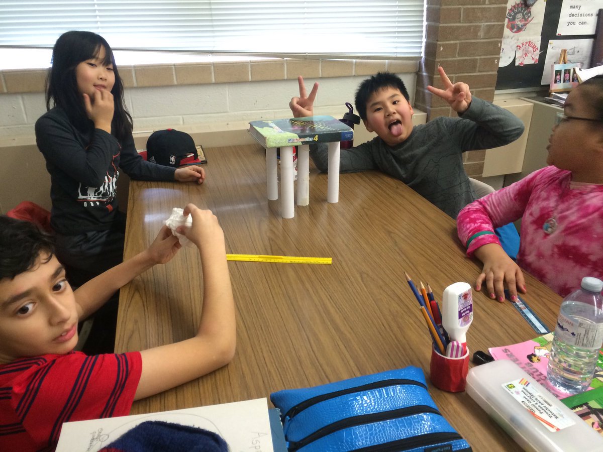 MsSribavan's tweet photo. Building Structures Round 2 #Forces #Engineersinthemaking https://t.co/bNQnsYYl6R