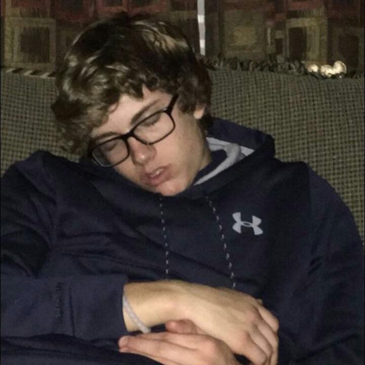 traytonslaught1's tweet photo. "Slump" https://t.co/SmDlMRGfzh