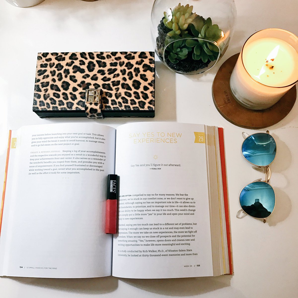 FACESbeautiful's tweet photo. If you're in a rush don't skip your beauty routine. Simplify it. Say yes to new experiences! #beautyforthebusy #FACEINACASE #facesbeautiful https://t.co/I70LQT7zSo