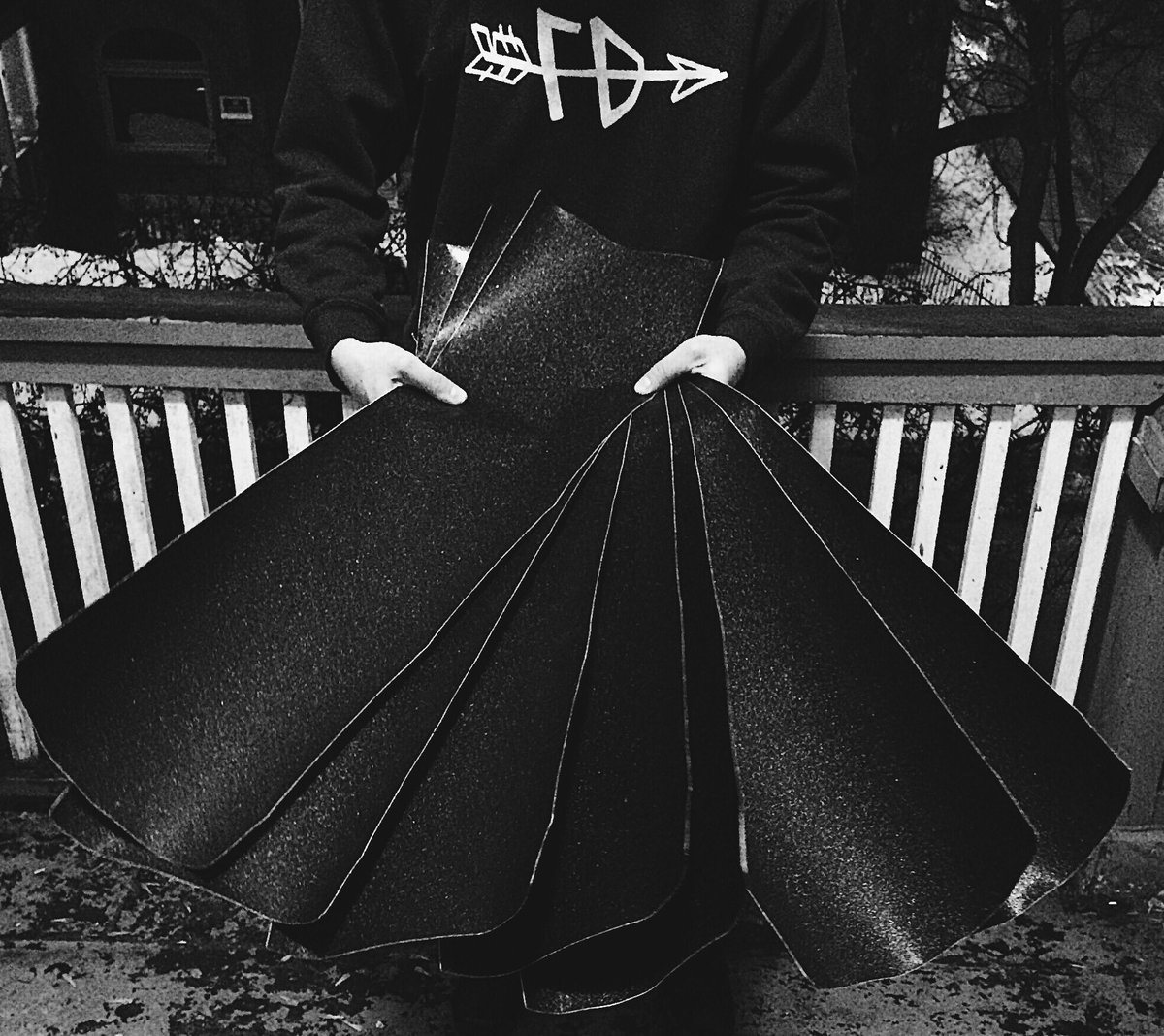 #OTTAWA, The <a href="/FallDownGallery/">FallDownGallery</a> crew has been out fifty sheets of #griptape this week for the WAVES III group show this Sunday (link in bio)