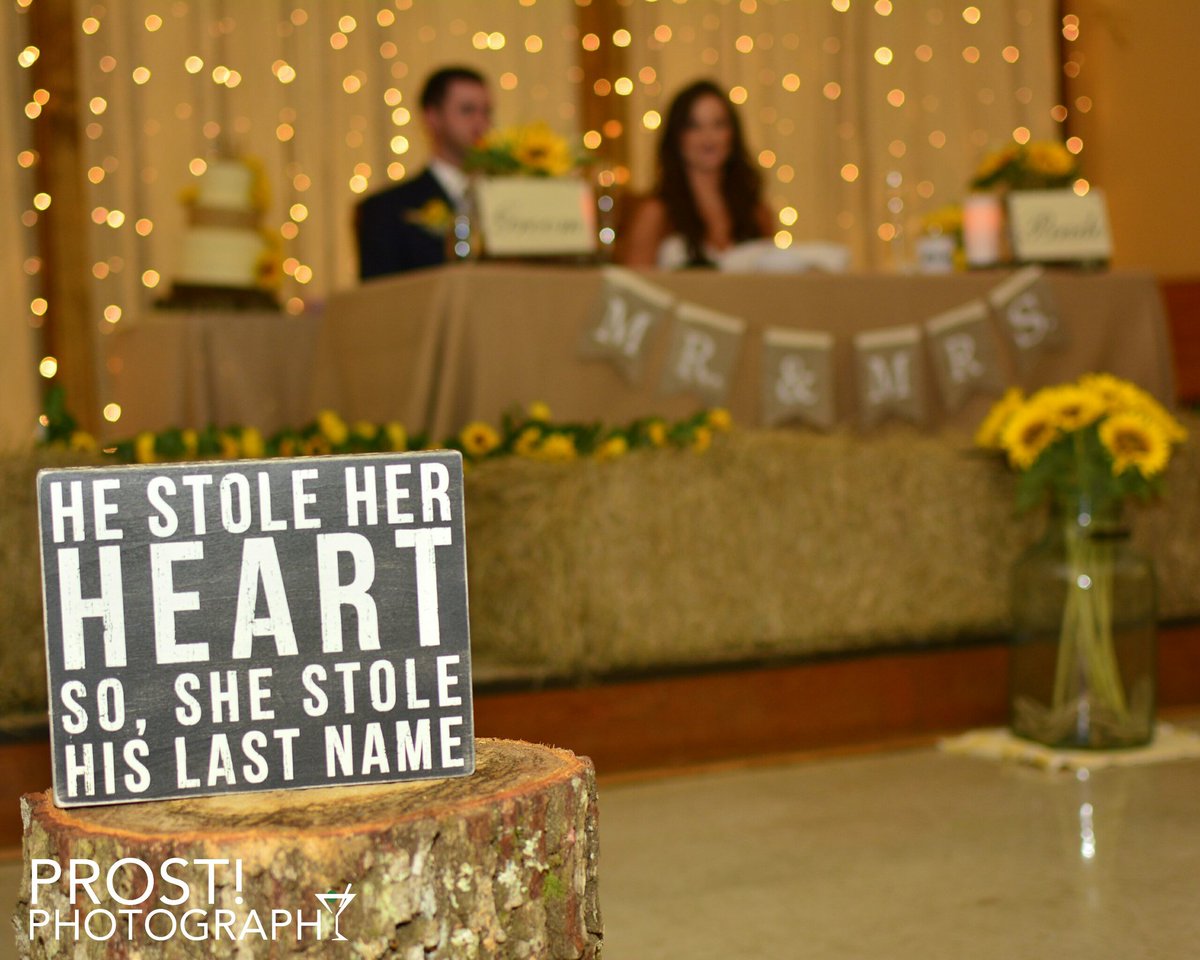 PROSTphoto's tweet photo. Book your wedding now! #PROSTphotography #hirelocal #weddingseason #rusticwedding https://t.co/bDlQcljd19