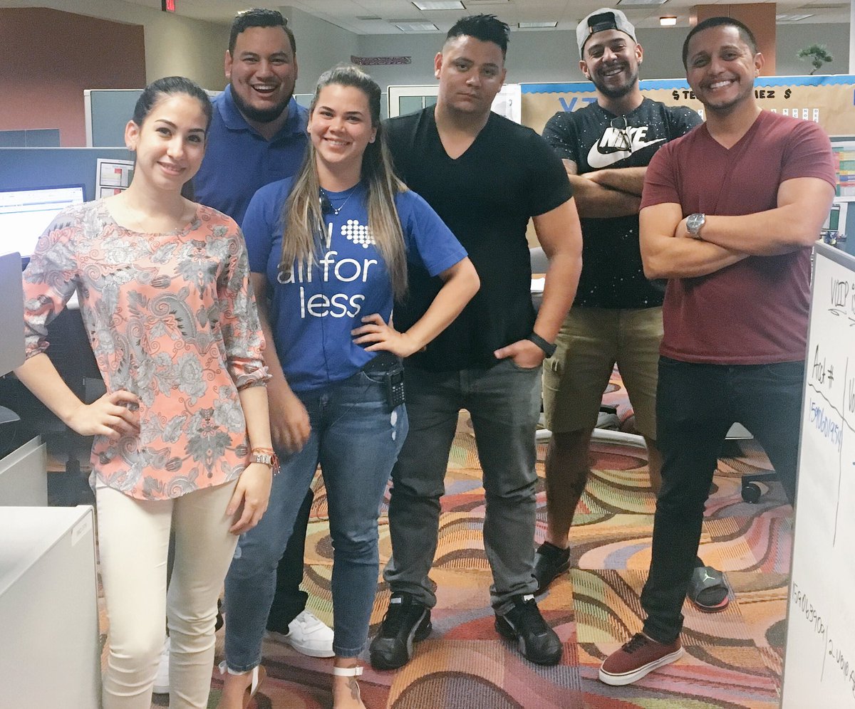 MariaMiamiCOE's tweet photo. The team 🔥 @SBSMiami305 #TeamGamez #Miami305DALE
#LifeAtATT
#MiamiCallCenter
#InsideSalesSvc https://t.co/0h5H6ZPO8k