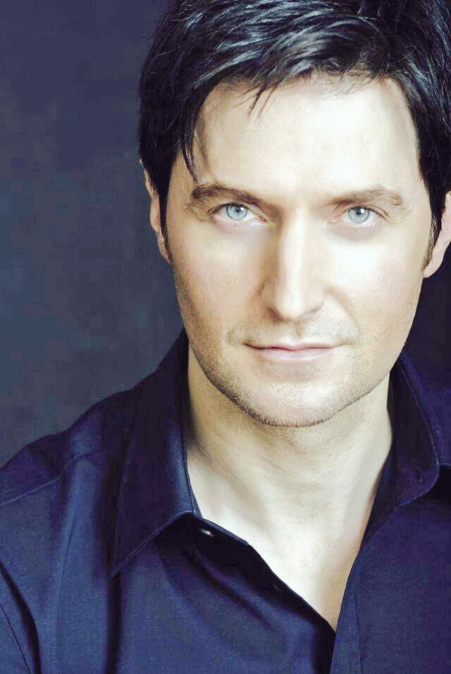 BloomPace's tweet image. 🎉🎊🎁🎀☄💕😁