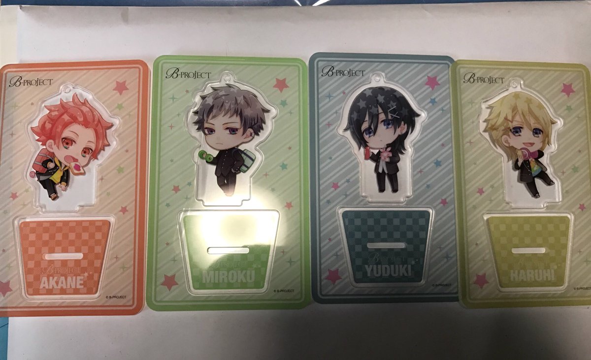 mahoro_17's tweet photo. 【譲渡】B-project Bプロ アクリルスタンド SD 
譲)キラキンセット
求)2400円※送料込み
検索からでもお気軽にご連絡ください。 https://t.co/h37ojdLcIt