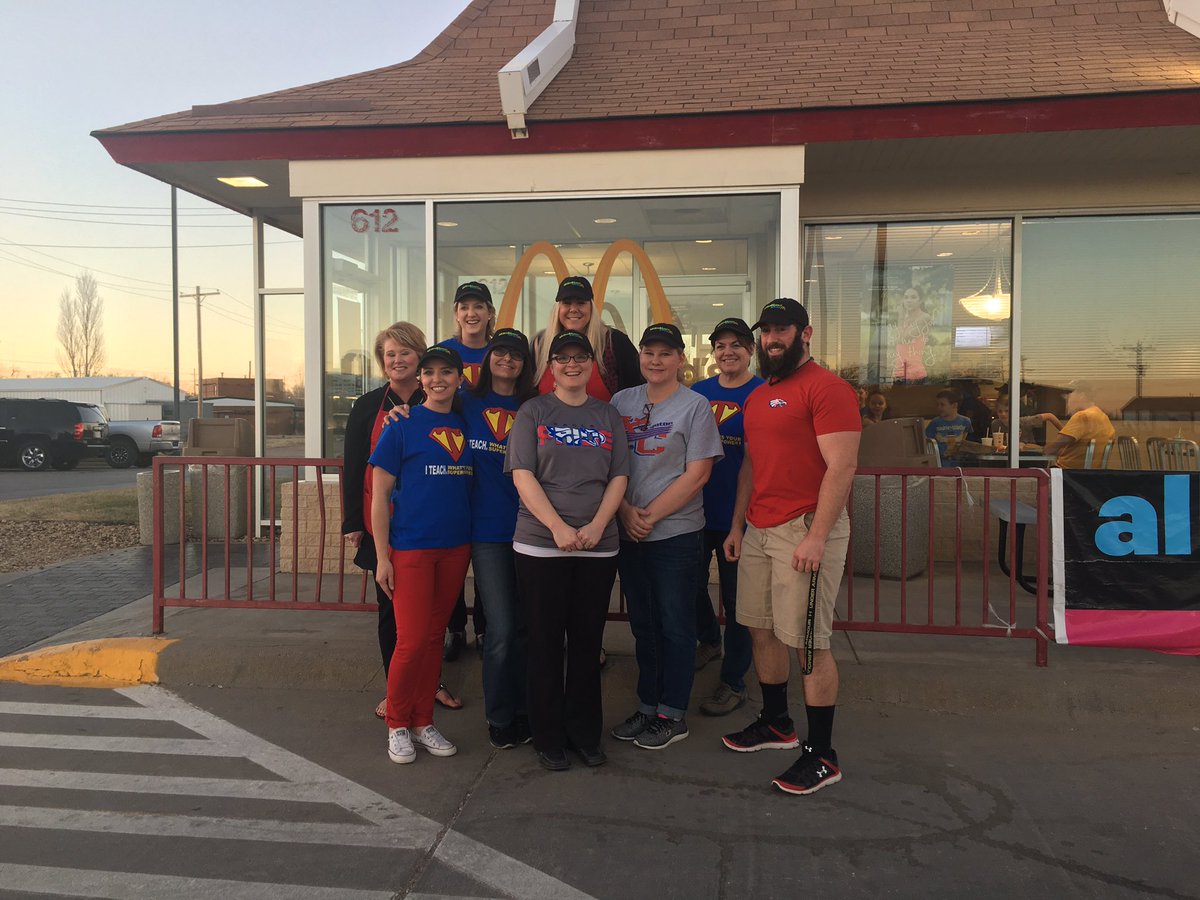eliseheger's tweet image. The crew from the first shift is finished!  McTeacher night is in full swing.#fastfoodfun #hugotonschools