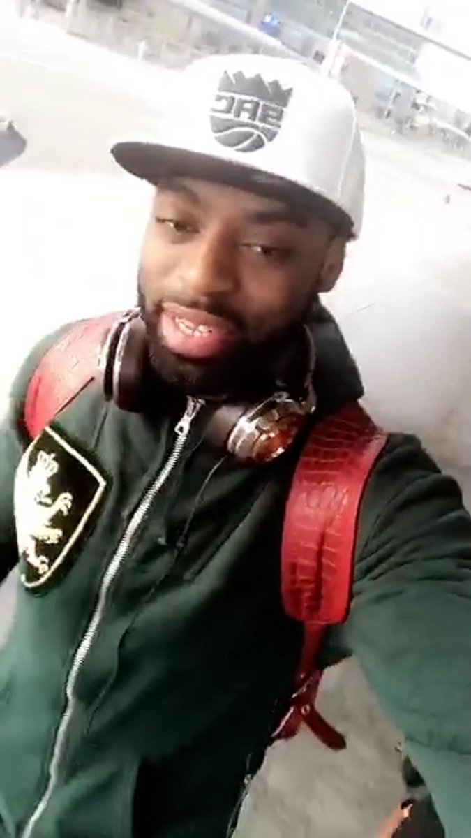 phaymurceo's tweet photo. The King is back in Sac!! @TyrekeEvans #LetsGo!! https://t.co/pctjHpuAHl
