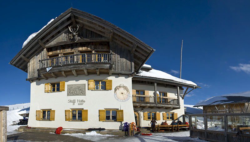 sentres's tweet photo. Hüttenzauber auf der Villanderer Alm: https://t.co/BpIvs2TJ7b #winter #Villandereralm #wandern #suedtirol #winterwandern #Huettenzauber https://t.co/uCVRZsnKT4