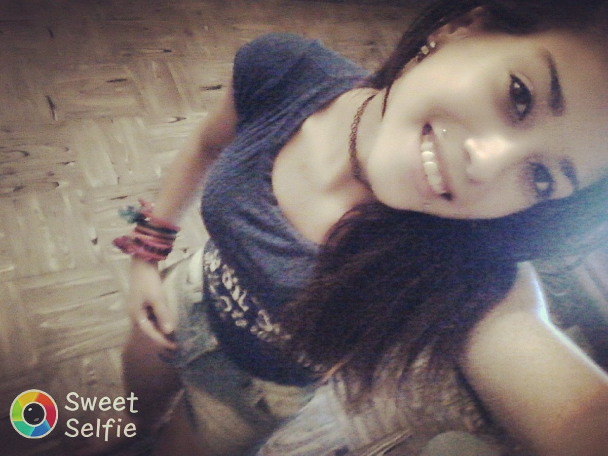 MariaFiorenti18's tweet photo. En Mii Mejor Momento 👌💞 https://t.co/J0dhll2pzp
