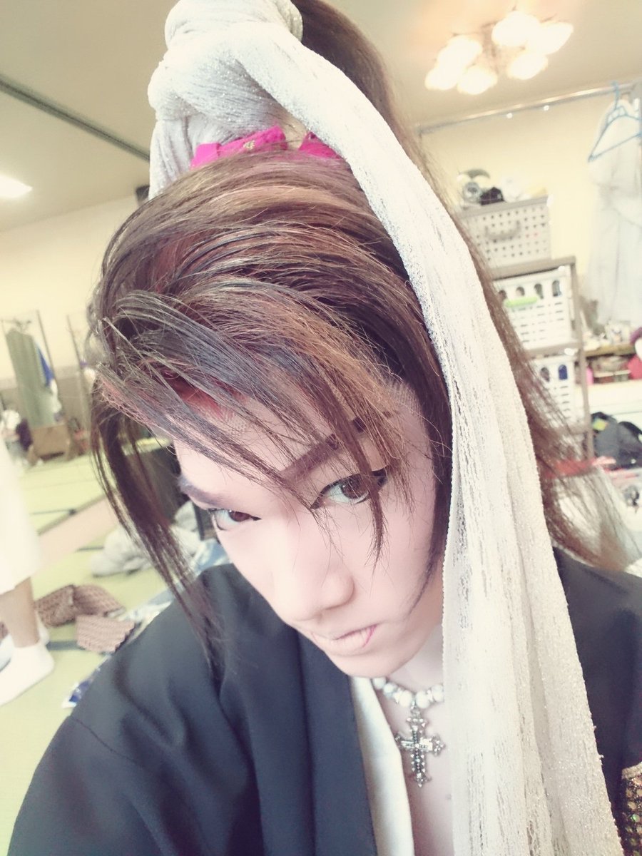 raito____0124's tweet photo. お疲れさまです😄

雨降ってる‼‼‼早く雨上がれへんかな(;_;) https://t.co/udKfLh9vwC