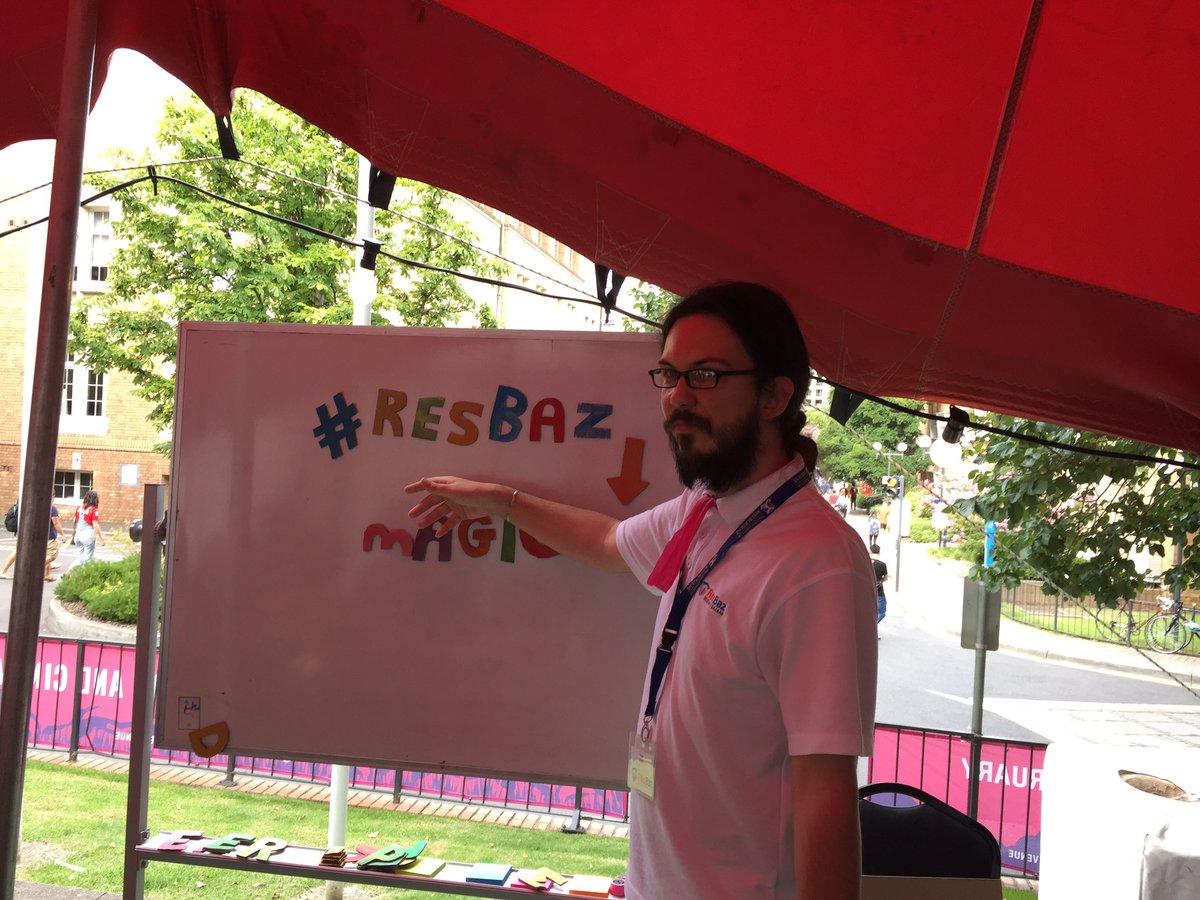 bobbyli22's tweet photo. Makerspace #resbazmelb @maegul https://t.co/ULVmMMf1Jy