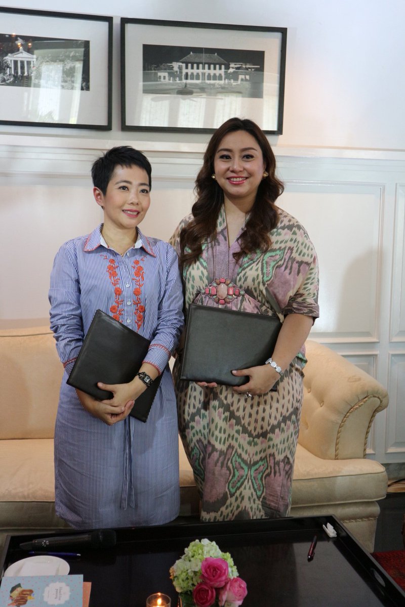 Bersamaan dg peluncuran buku <a href="/diany_pranata/">Diany Pranata</a>, dilakukn jg penandatanganan MoU dg PT Cantika Puspa Pesona <a href="/WulanTilaar/">Wulan Tilaar</a> dlm coaching pernikahan