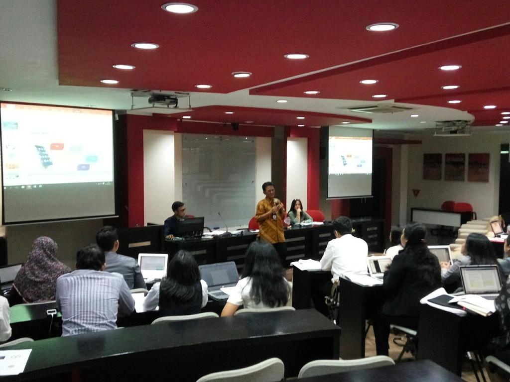 Sedang berlangsung Workshop "Comprehensive analysis on trademark cases" oleh Bapak Chandra M. Hamzah (AHP) <a href="/ruangsnt/">Ruan</a>