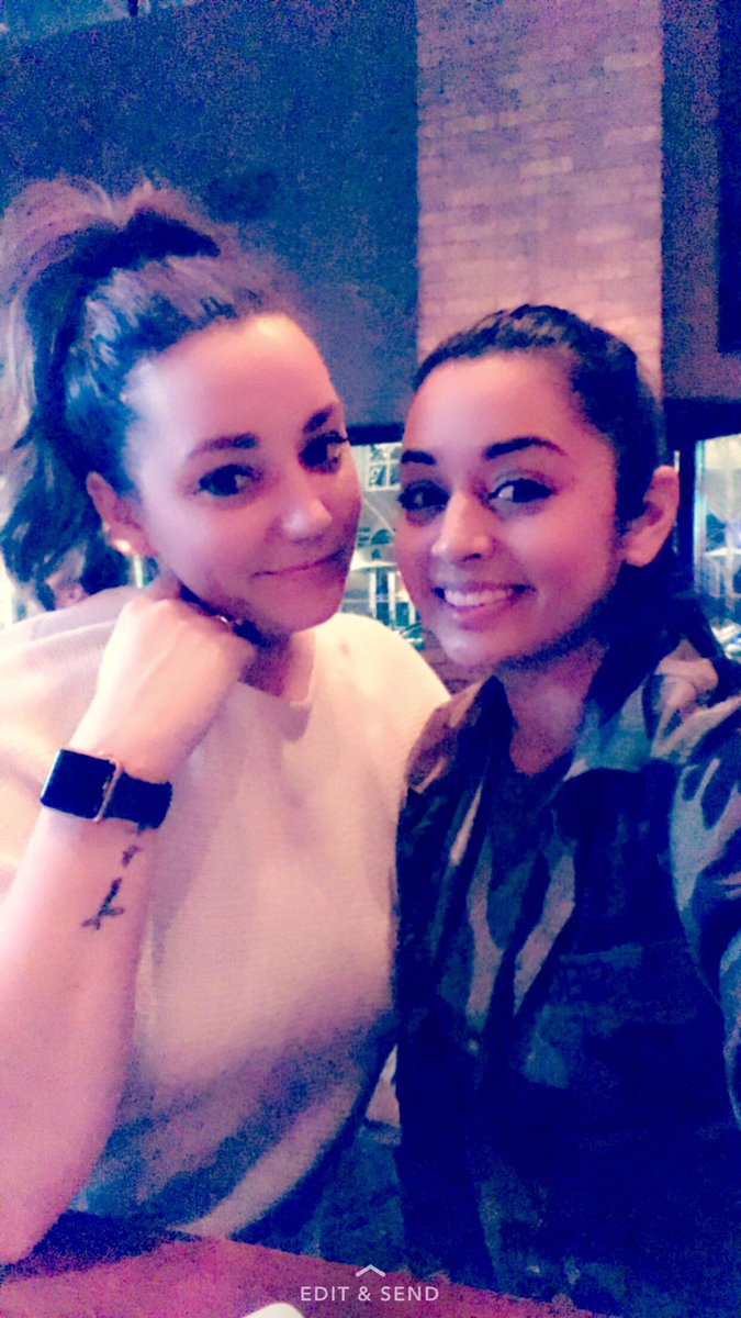 irishkyla's tweet photo. When she has to leave. Love ya ❤️ @SylviaMTV #lifeline https://t.co/euCIzWF6Zh
