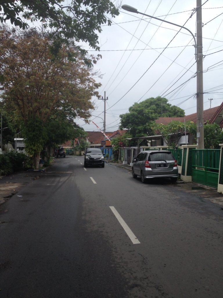 14.09 Jl Jombang terpantau lengang-klaramkom1 <a href="/Edunewsfm/">EDUNEWS FM RADIO</a> <a href="/official_itv/">Indonesiatv</a> #trafficmalang