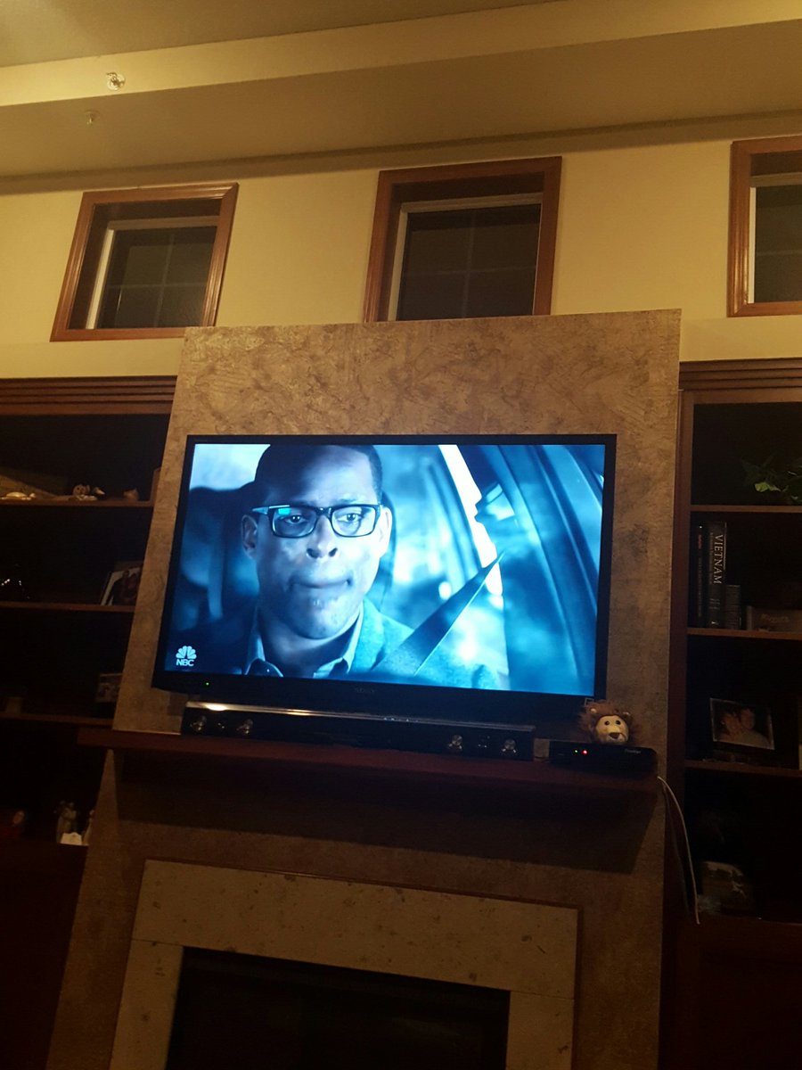 KatFuoss's tweet image. Great episode #thisisus