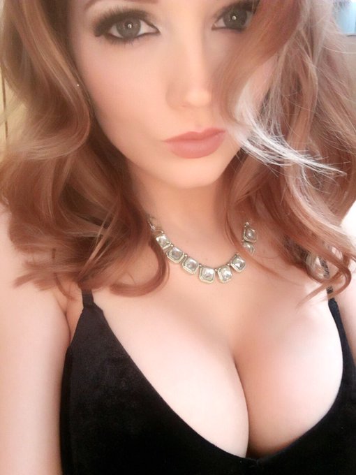 We've been treating weekdays like the weekend https://t.co/zZEg0lNYTb<a href="/tag/throwback"class="tags"><span>#throwback</span></a>