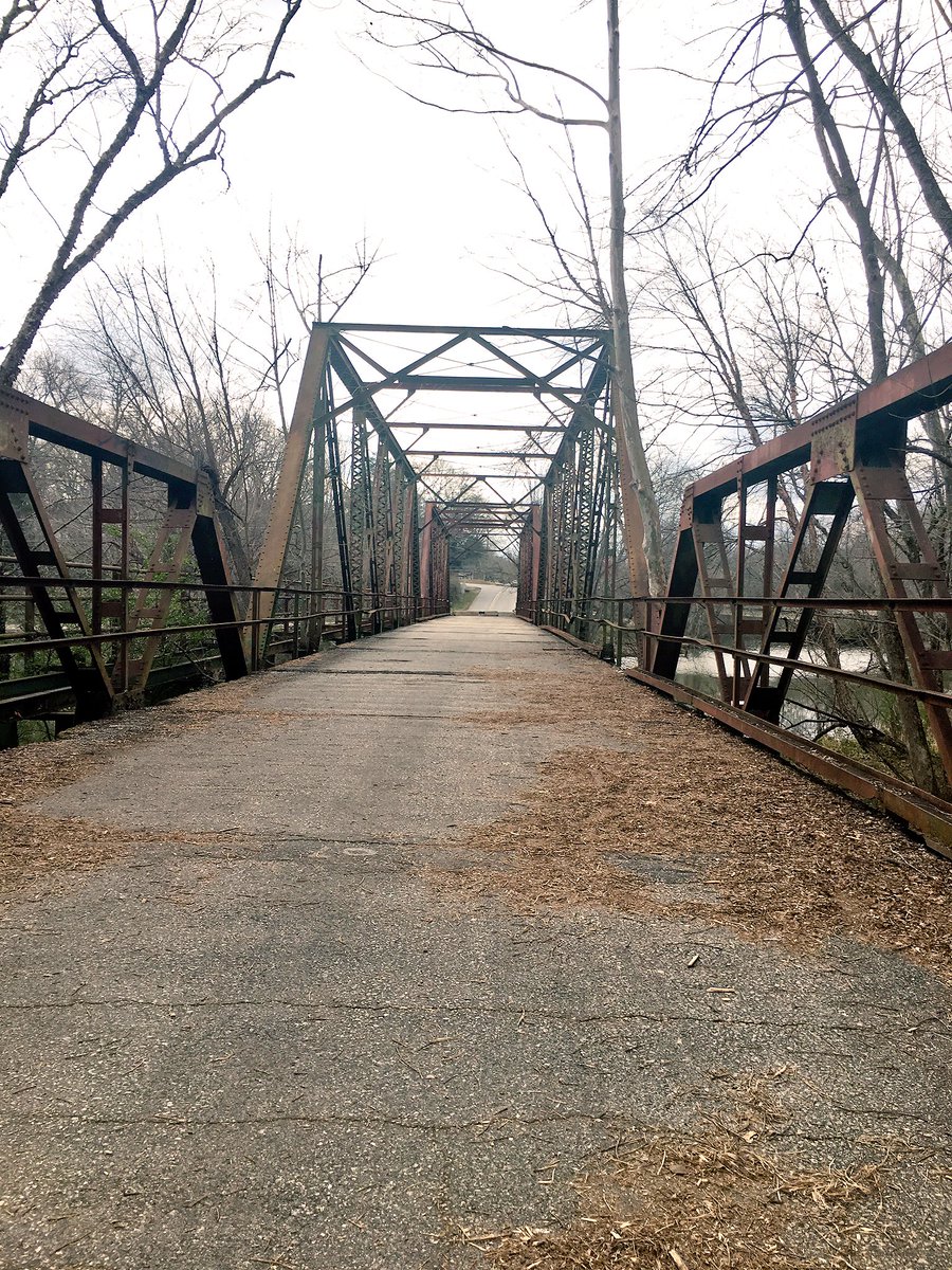 tylermorey's tweet photo. Explored the unexpected side of #SpartanburgSC today and it was full of welcomed surprises
#SCGovCon17 #VisitSpartanburg #TourismMarketing https://t.co/ZPZjMbeAPx