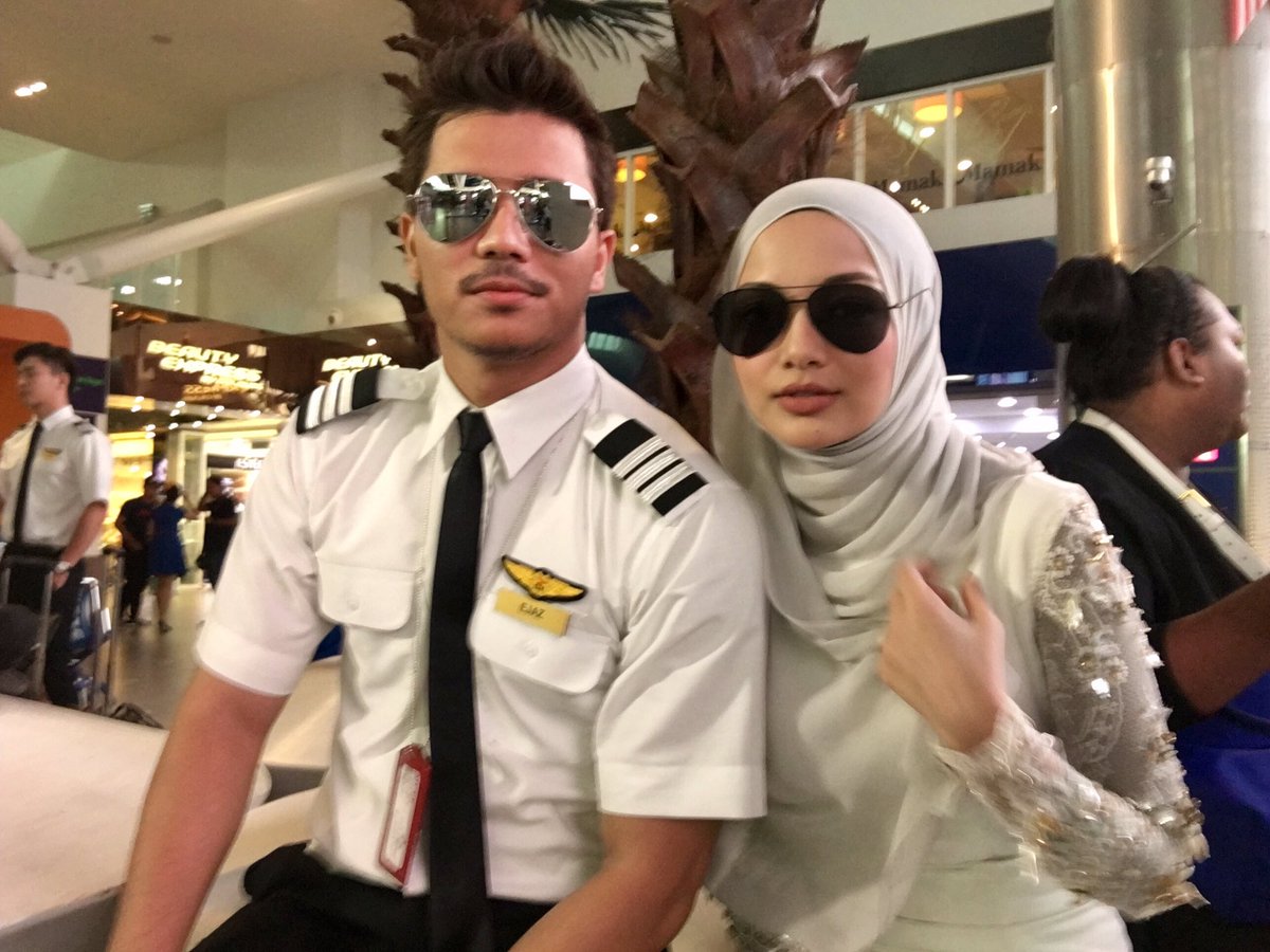 Neelofa's tweet photo. Dear fans, dont assume or worry to much, no matter what happens,we will always stick together as friends. Spread positivity &amp; love, always ❤ https://t.co/b5rEXjKtWf