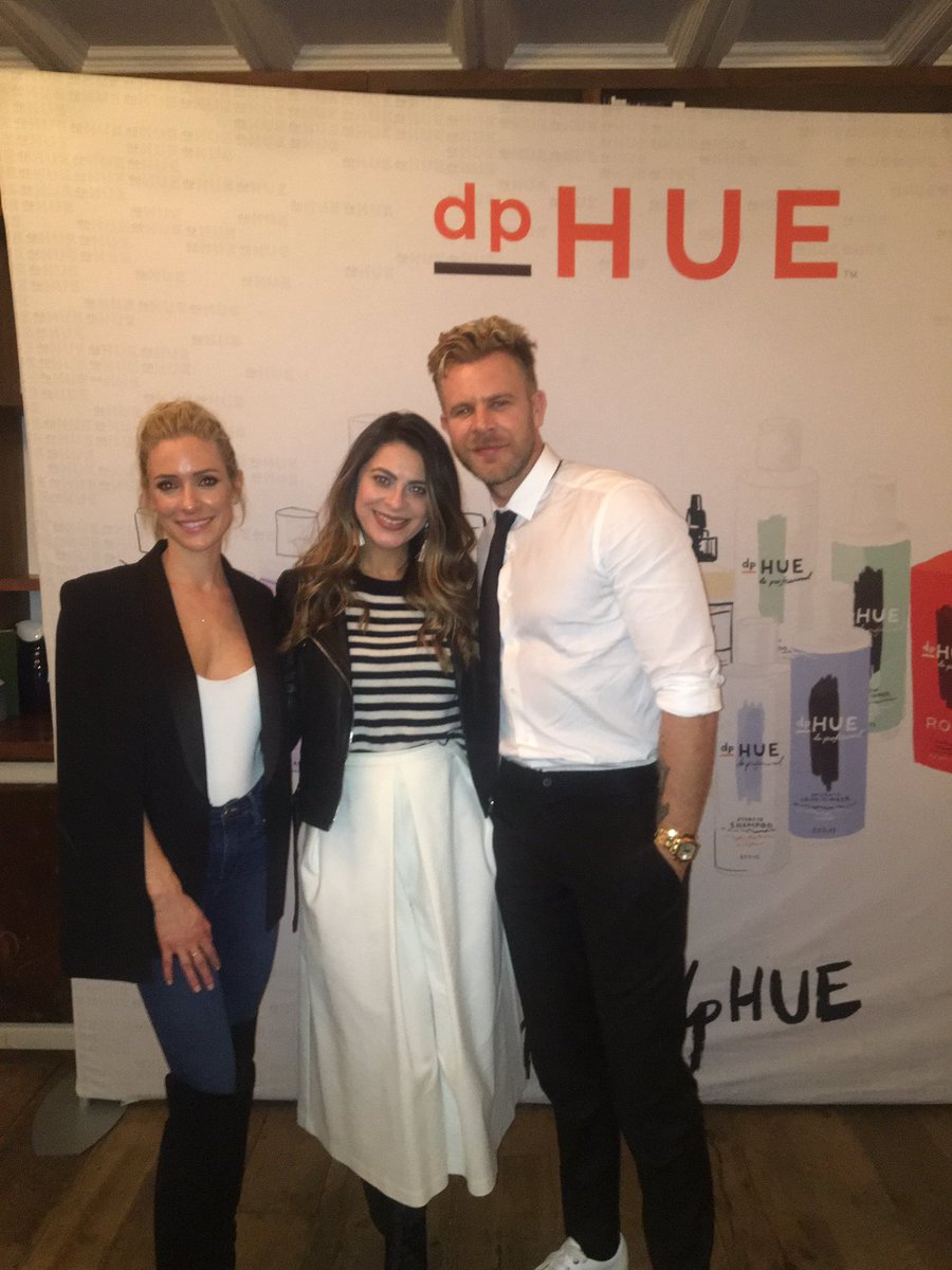 Ok, got totally starstruck, buuut you would have too! It was so much fun meeting <a href="/KristinCav/">Kristin Cavallari</a> &amp; <a href="/AnderssonJustin/">J U S T I N ⚓️ A N D E R S O N</a> while learning about <a href="/dpHUE/">dpHUE</a>