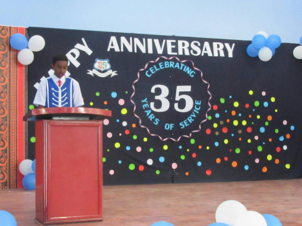 MoEdumv's tweet photo. 35th Anniversary of Dhiggaru school. @aishathshiham https://t.co/hBPFGvTidj