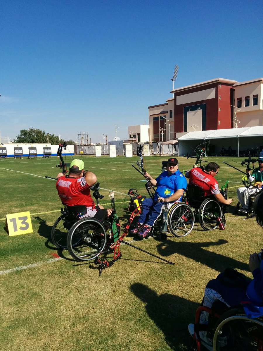 alanam_rmt's tweet photo. Recently had the privilege of traveling with the para Archery national team to Dubai! @ArcheryCanada @CDNParalympics @worldarchery https://t.co/CMjAL5Ctz3