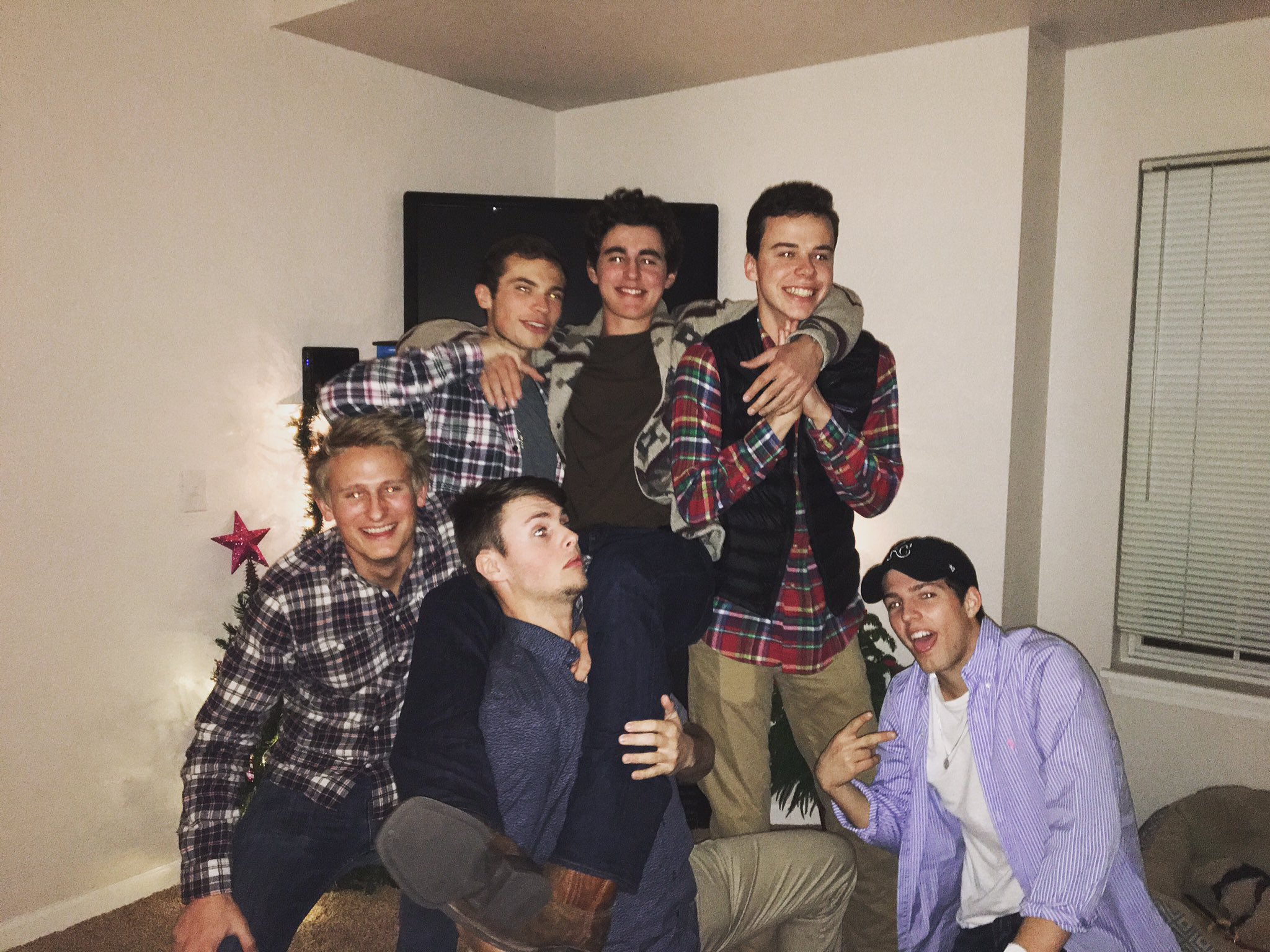 Can\t tell if that\s Ashton Kutcher or anyways, Happy Birthday to Cole!!! 