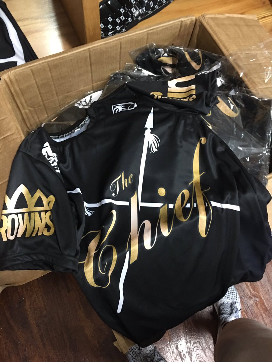 JoseThechief's tweet photo. Walkout Tees for my scrap at PXC $35 gets you a tee Friends and Fam $25 if your my lady you get it free easy as that lol https://t.co/RxhXzmvEqR