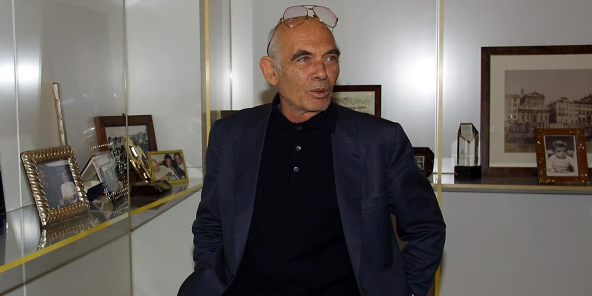 HuffPostItalia's tweet photo. "Pasquale #Squitieri. Un regista "contro", ma che seppe parlare delle morti sul lavoro" blog di Gianni Rossi https://t.co/3ksRYCjDNU https://t.co/me12nrB0FU