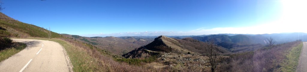 TeamGso's tweet photo. Nice view taken during training camp ! #forzagso #herault #occitanie https://t.co/YC0pvf1fli