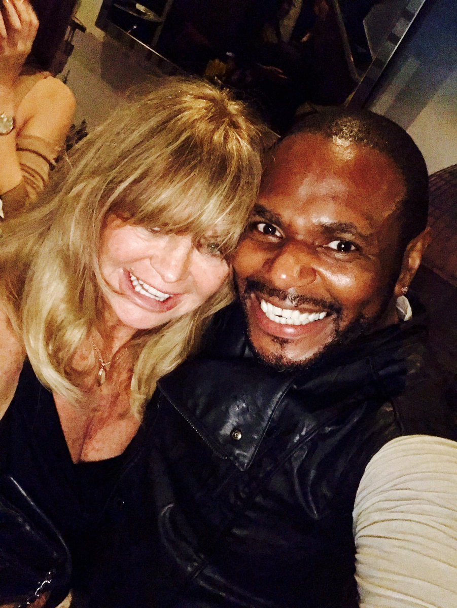 AntonStephans's tweet photo. Earlier this week a had the pleasure of having supper with a Goddess Whom I've admired and adored forever @goldiehawn Thank u universe ❤ https://t.co/nHWRZPSKoB