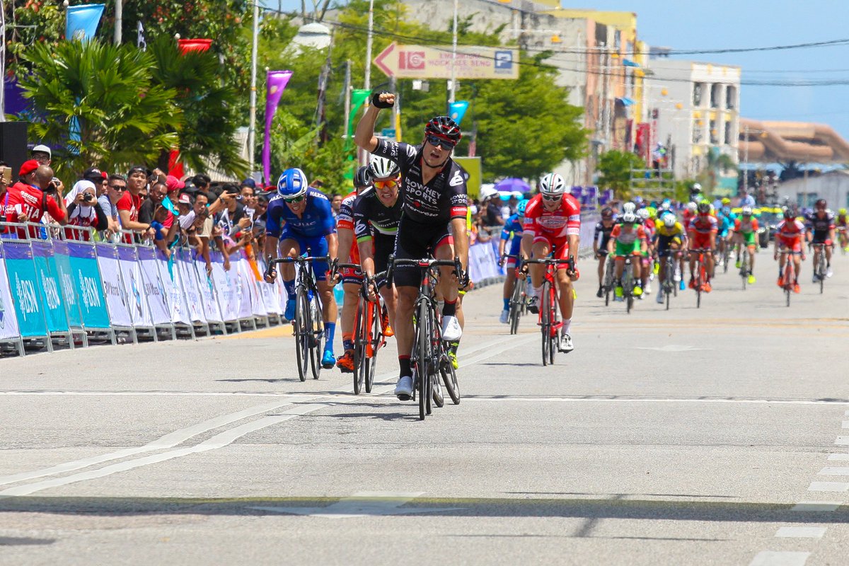 CSN media (@mycsnmedia) on Twitter photo An amazing win on Stage 1 on <a href="/ltdlangkawi/">PETRONAS Le Tour de Langkawi 2022</a> for @IsoWheySwissWel 's @scottysundo An amazing win on Stage 1 on <a href="/ltdlangkawi/">PETRONAS Le Tour de Langkawi 2022</a> for @IsoWheySwissWel 's @scottysundo
