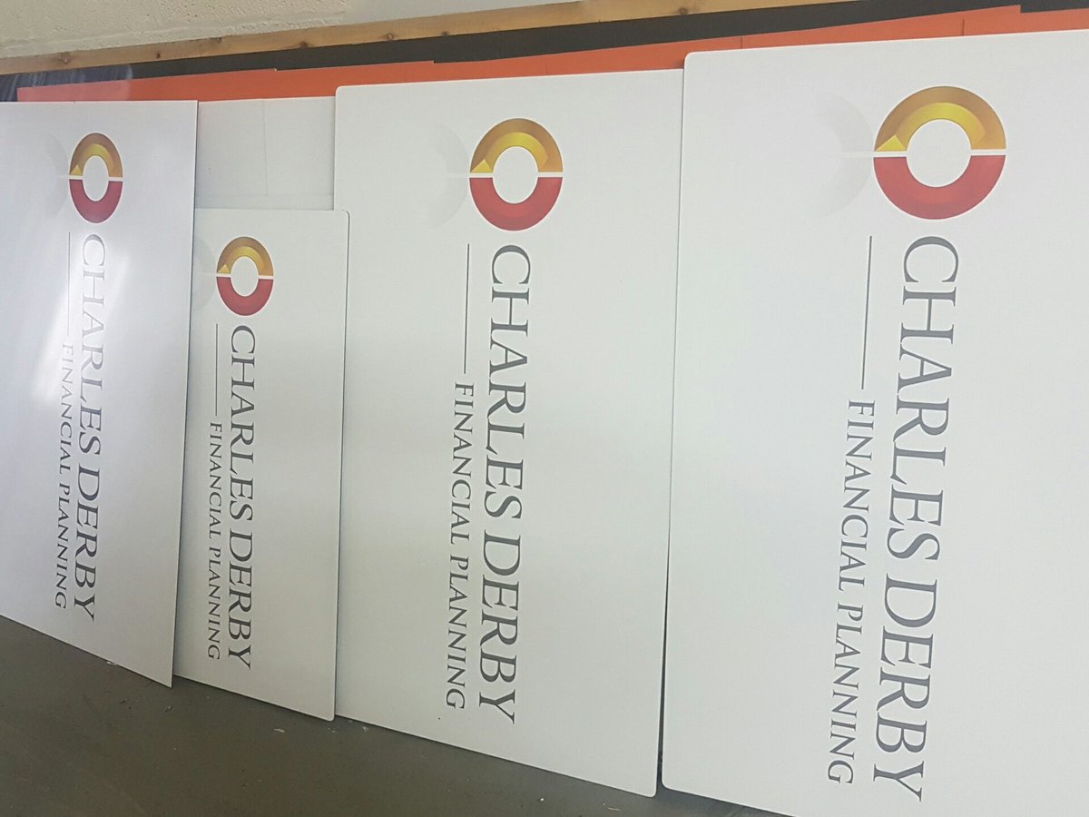 HumphreysSigns's tweet photo. Job about to go out today to be fitted. #printed on our #hplatex. Not even #stormdoris will stop our #signfitter. https://t.co/ybL0lzrIu5
