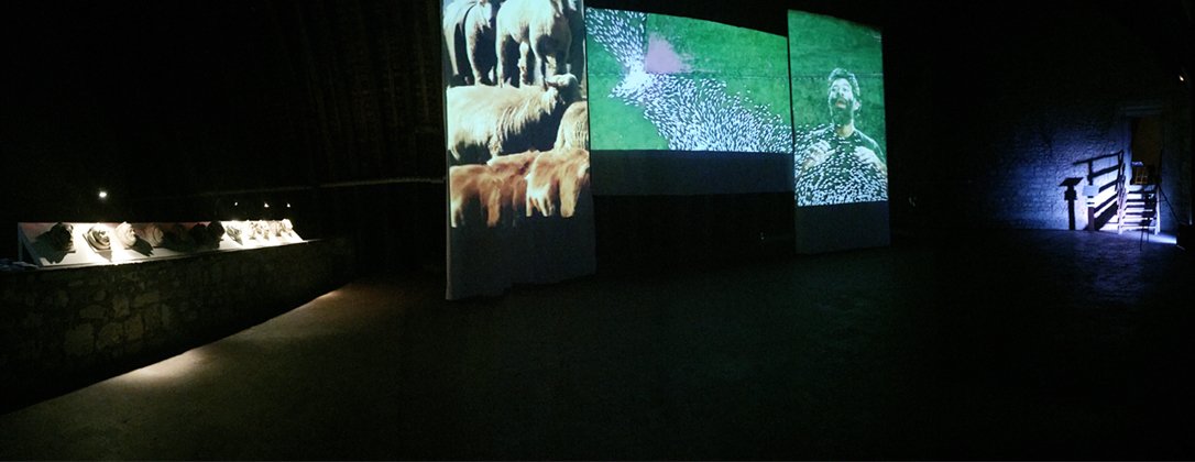 Bandits_Mages's tweet photo. Retour sur l'exposition A Tale of Two Cities : https://t.co/vk1y6MGXKr

#johnsanborn #stephensarrazin #mediaart #videoart https://t.co/2lxHyTSo6x