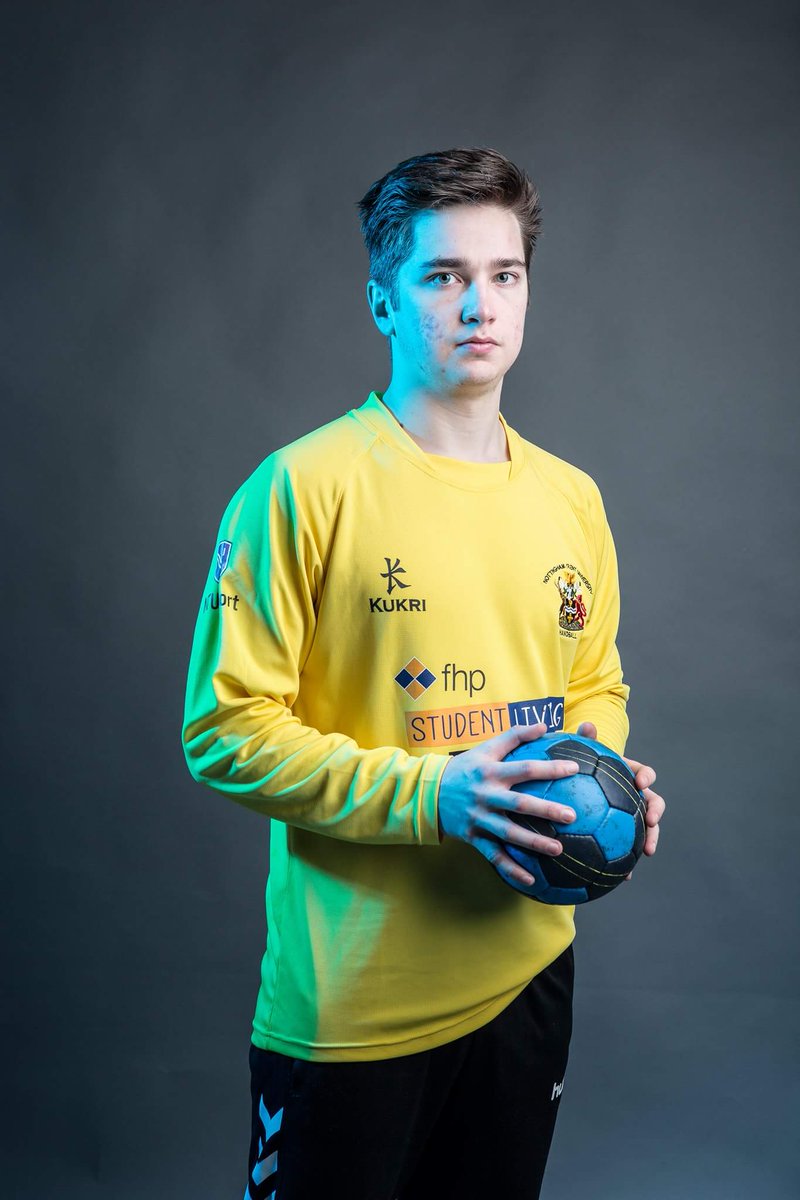 TrentHandball's tweet image. Handball is part of Varsity's Super Wednesday at UoN on 29th March! Women throw off at 13:30 and men throw off at 15:30 ! #varsity #ntu