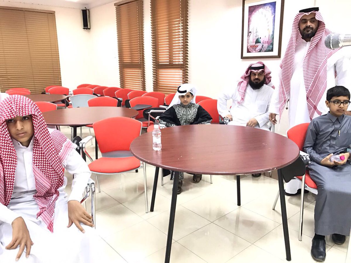 FURQANSCHOOLS's tweet image. بإشراف من مؤذن الحرم سهيل حافظ شارك الطالب عبدالله سامي السويهري في مسابقة مؤذن مكة.