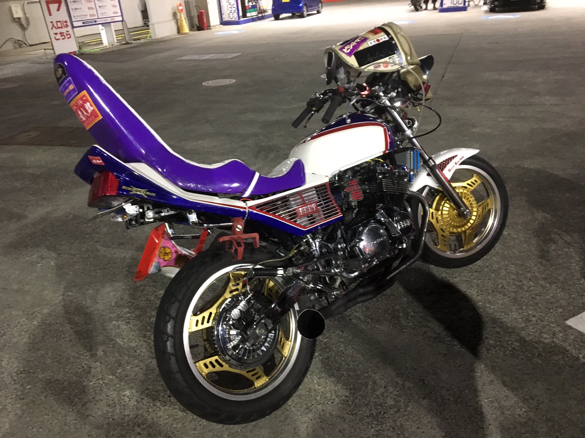 cbx400f ついて行っ 三段シート cbx400f ついて行っ 三段シート