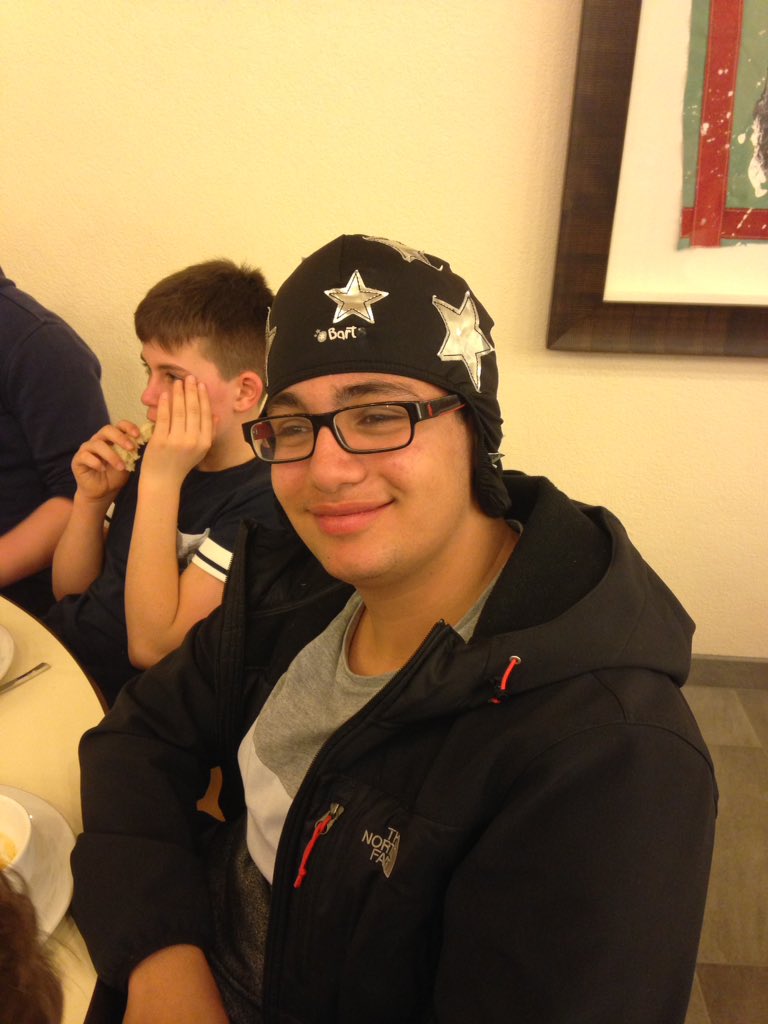 Star of the day for helping skiers young and old. Ski skills and selfless commitment. @nacfpro <a href="/UlyssesTrust/">The Ulysses Trust</a>