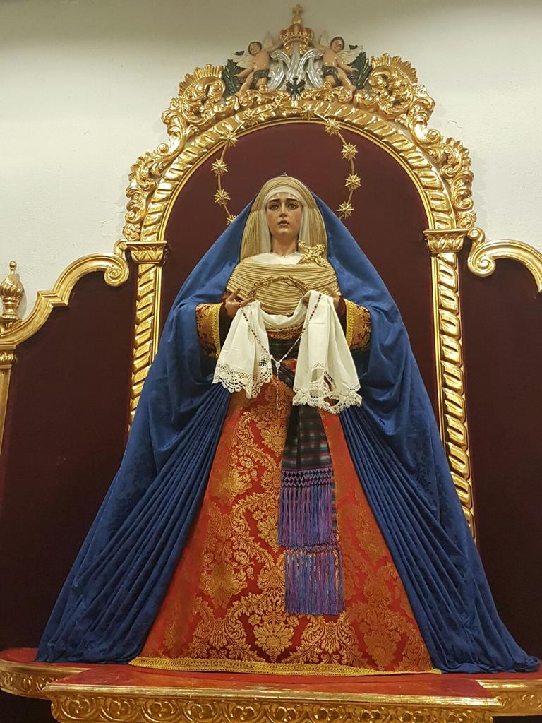 Hdad_losangeles's tweet photo. María Santísima de los Ángeles amanece ataviada de hebrea para la Cuaresma https://t.co/Diq33Kvn2C
